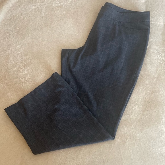 Lane Bryant Plaid Wide Leg Petite Trouser Pants - Size 18 - Picture 4 of 14